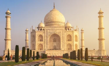 Taj Mahal in Agra - India Tour