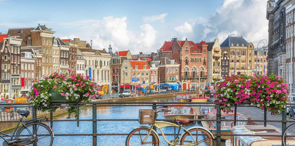 Amsterdam Cityscape - TravelFly Package Highlight