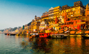 Ganges River in Varanasi - India Tour