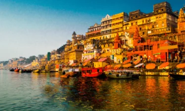 Ganges River in Varanasi - India Tour